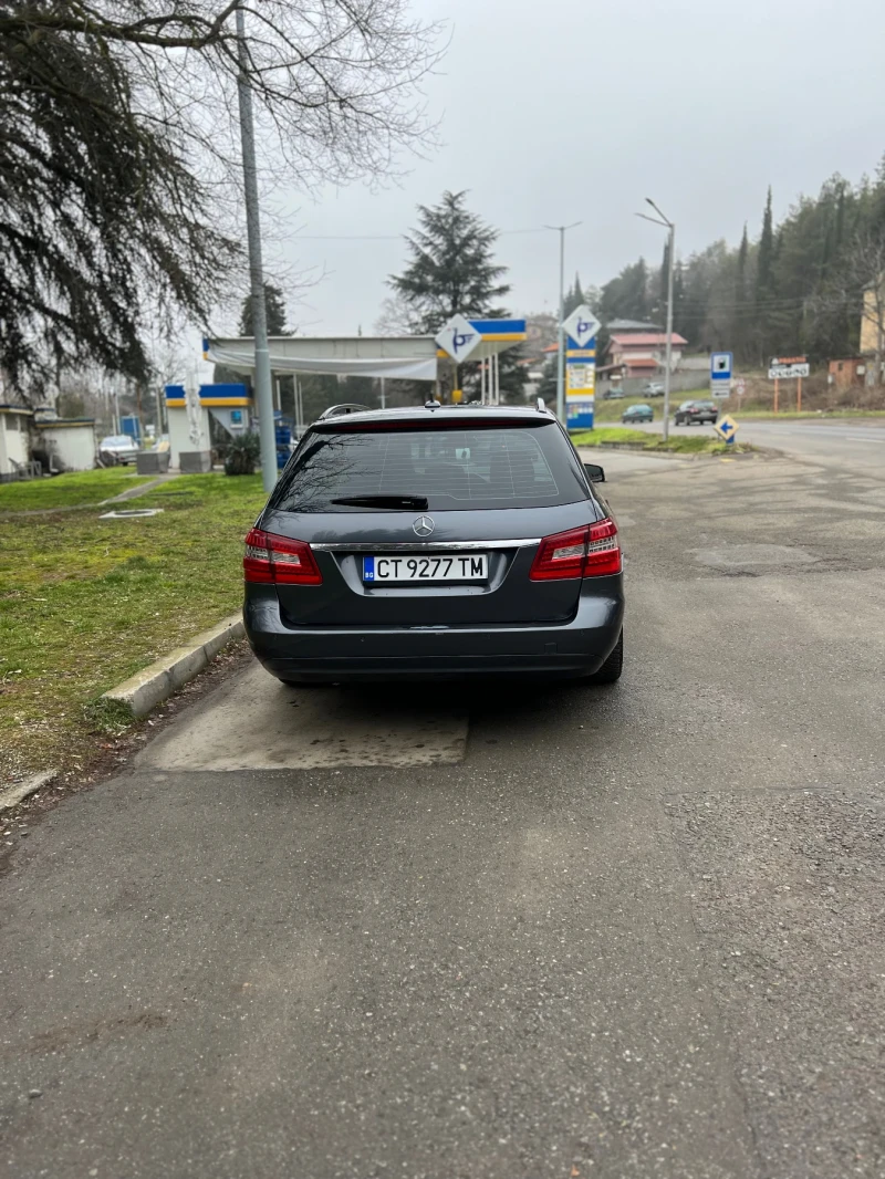 Mercedes-Benz E 220 E220 CDI, снимка 5 - Автомобили и джипове - 53219715