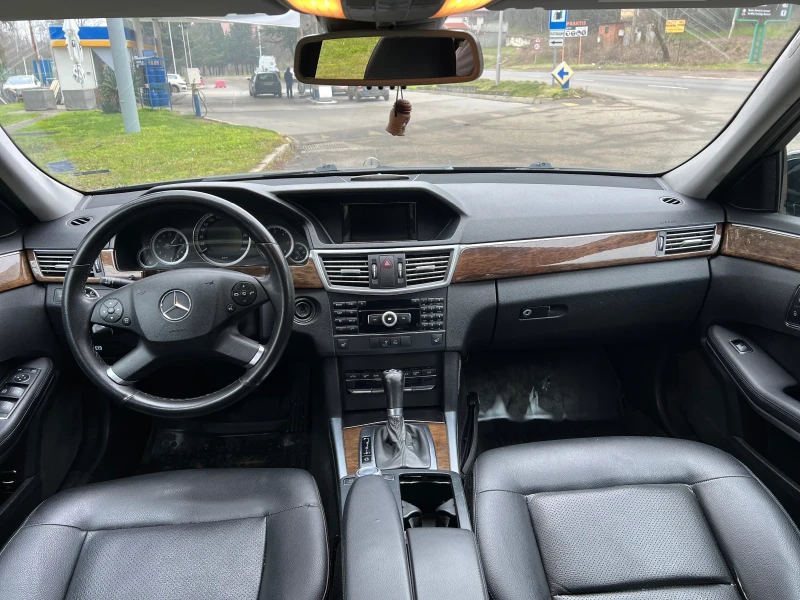 Mercedes-Benz E 220 E220 CDI, снимка 7 - Автомобили и джипове - 53219715