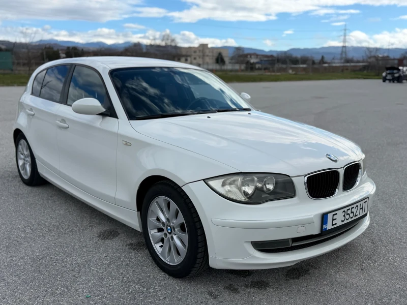 BMW 118 Обслужено/ Всичко платено!