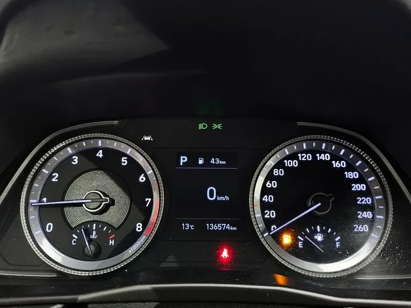 Hyundai Sonata 2.0 PREMIUM FAMILY, снимка 8 - Автомобили и джипове - 55300897