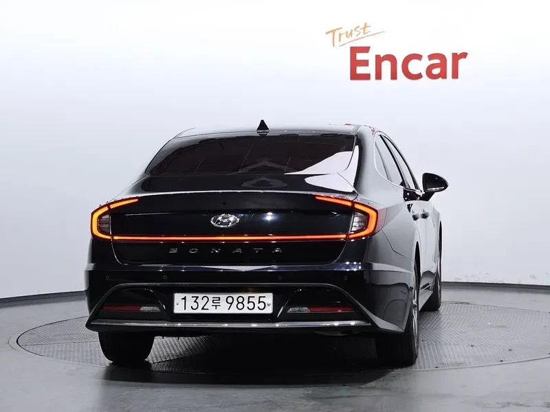 Hyundai Sonata 2.0 PREMIUM FAMILY, снимка 4 - Автомобили и джипове - 55300897