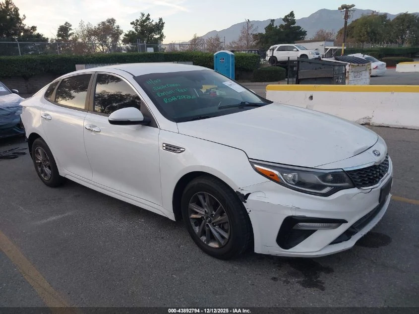 Kia Optima 2.4L I-4 DI, DOHC, VVT, 185HP Front Wheel Drive, снимка 1