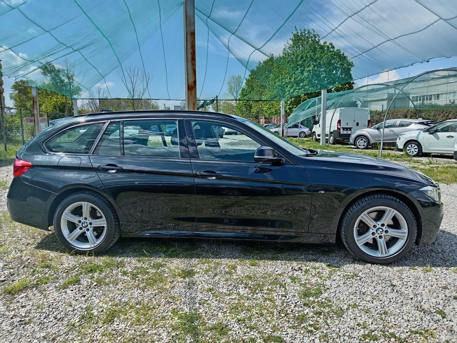 BMW 320 D xD M Line - изображение 6