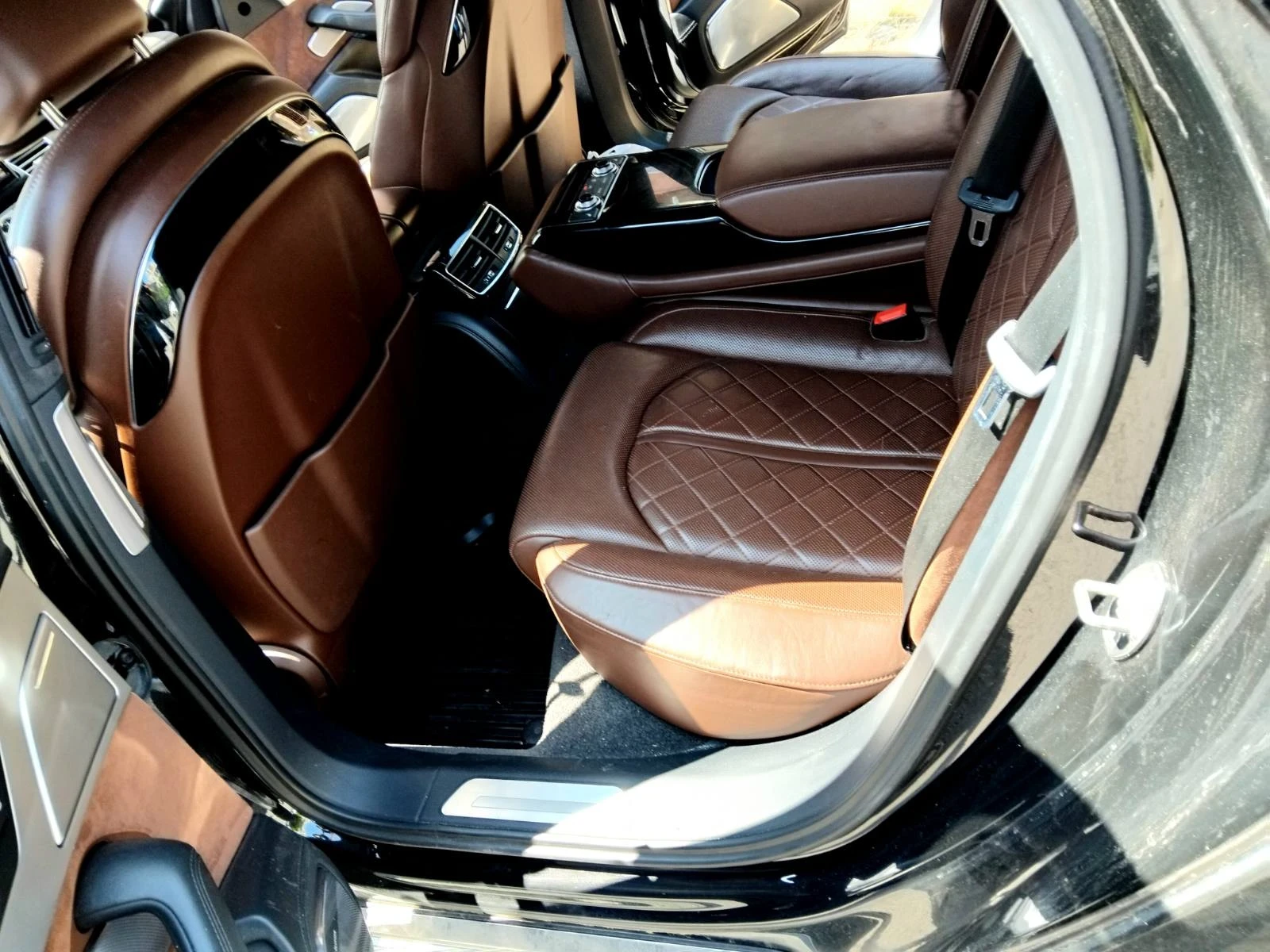 Audi A8 4.2 - изображение 6