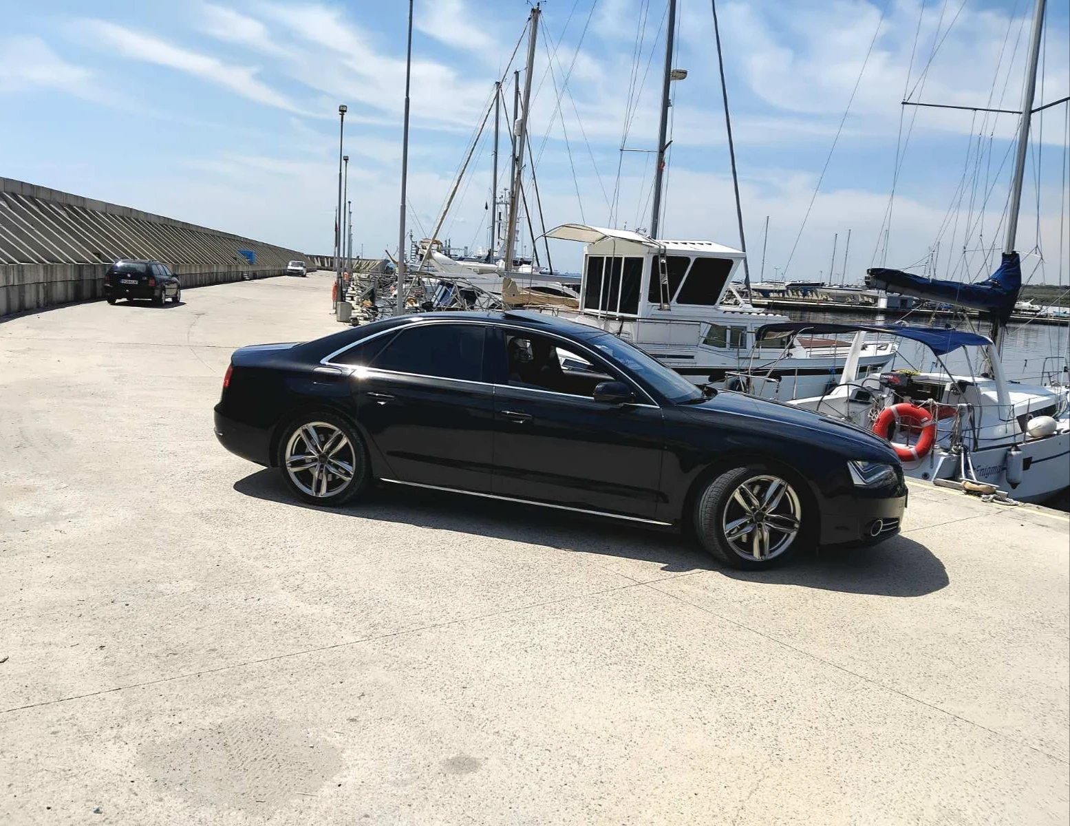 Audi A8 4.2 - изображение 2