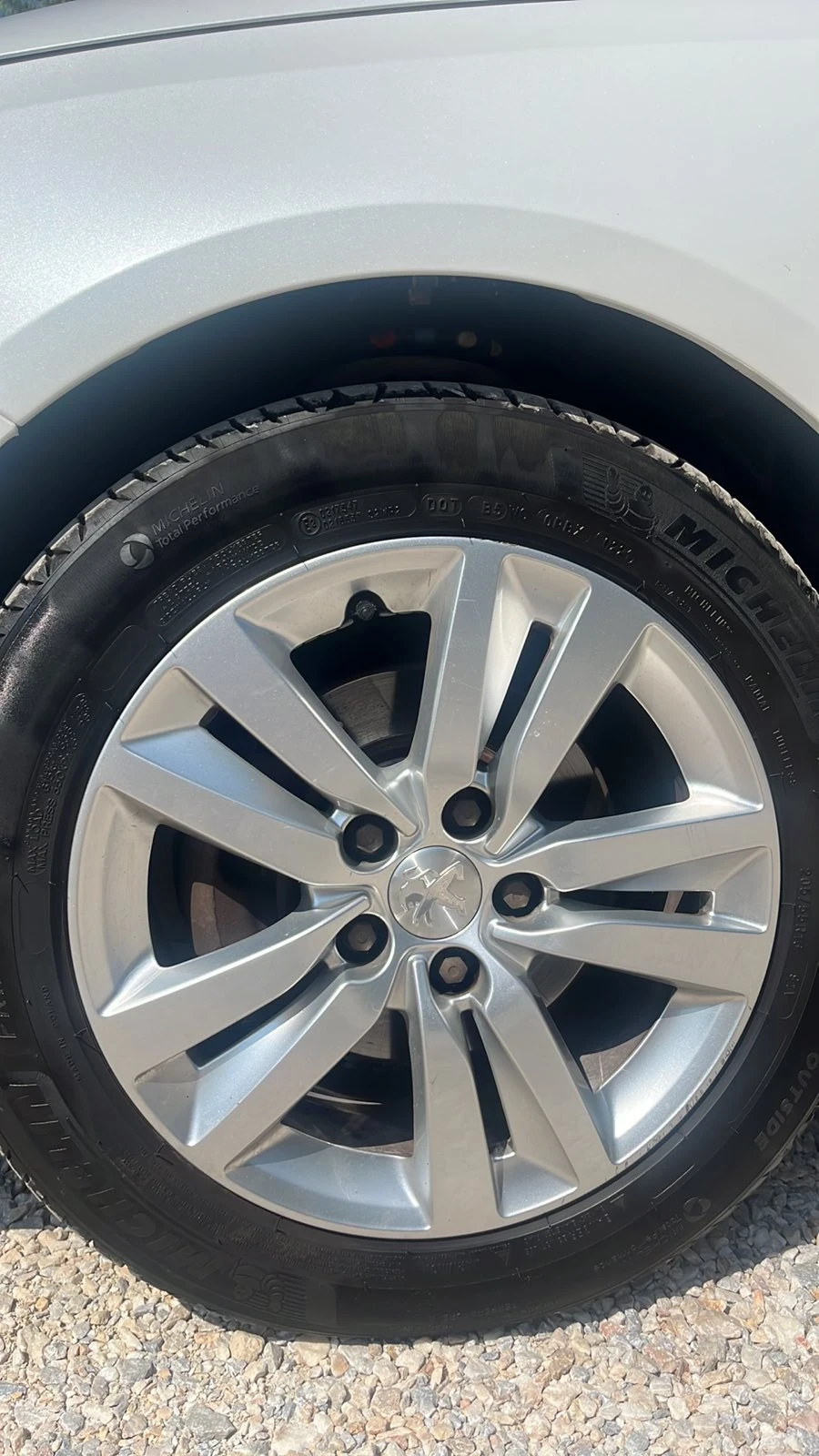 Peugeot 308 SW 1, 6 blue HDI - изображение 6