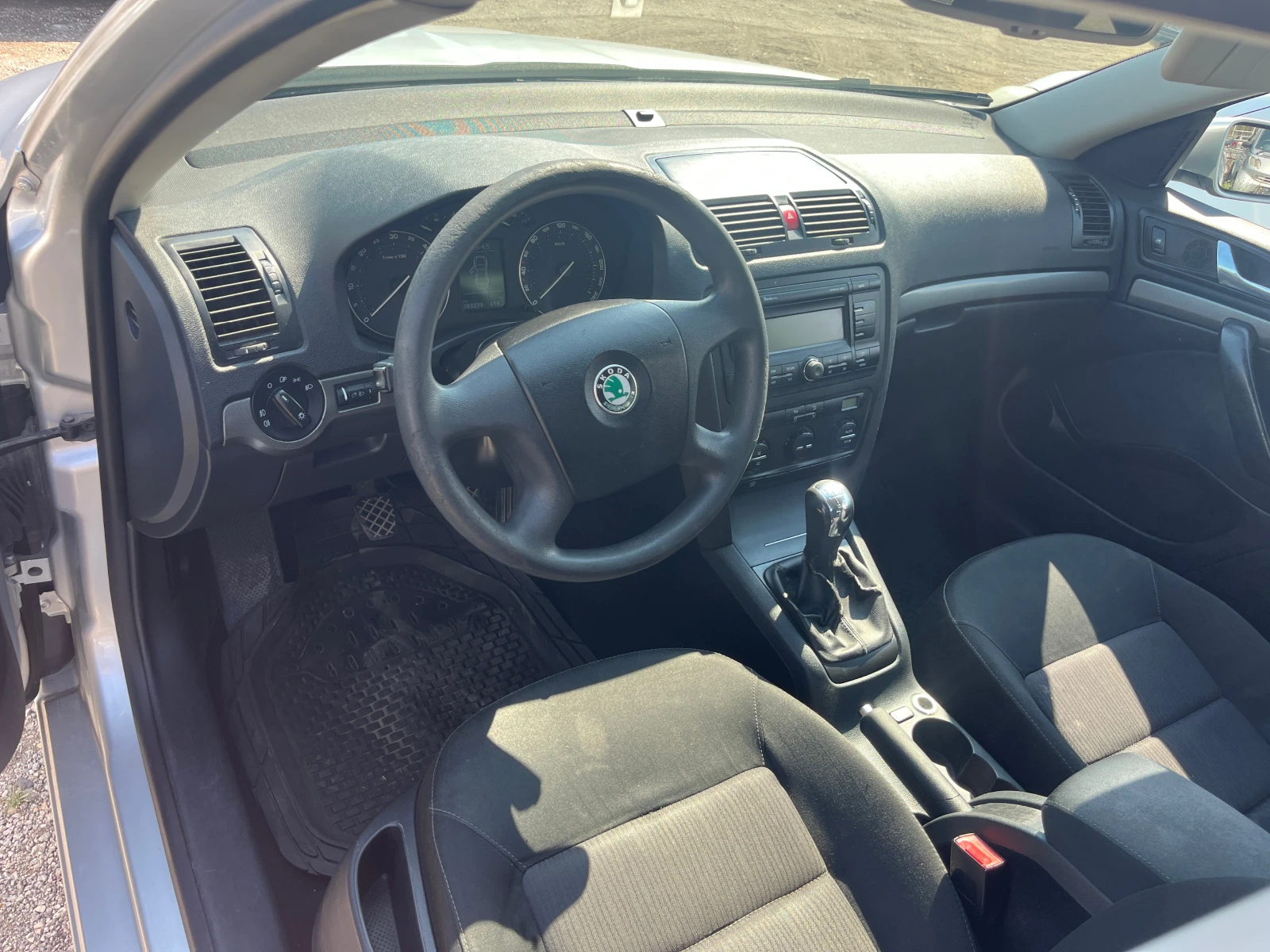 Skoda Octavia 1.9TDI 105к.с - изображение 8