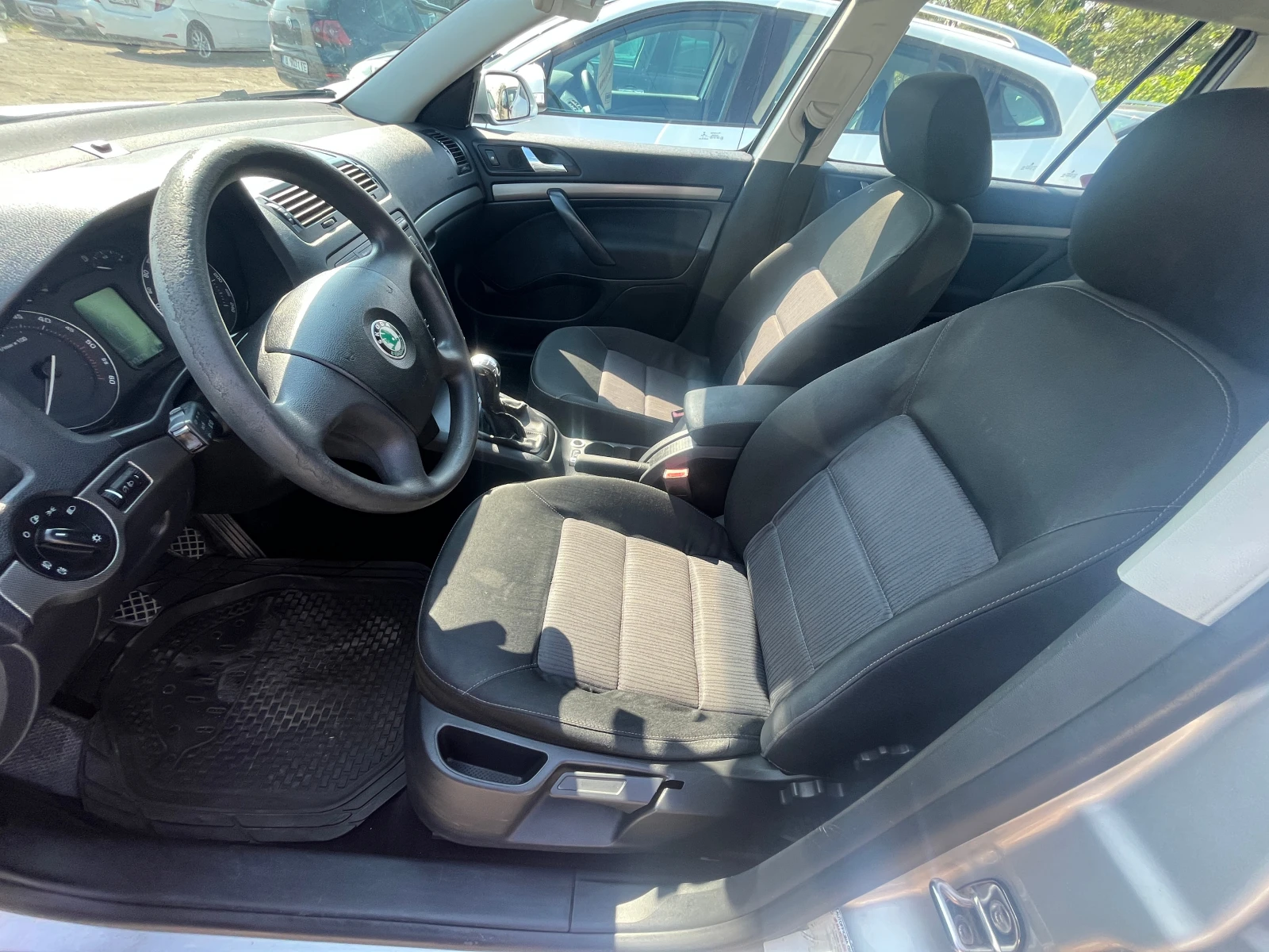 Skoda Octavia 1.9TDI 105к.с - изображение 7