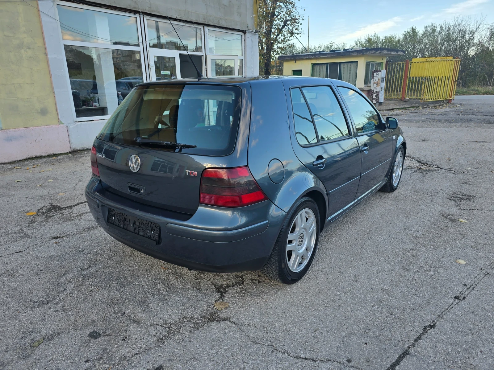 VW Golf 1.9TDI 101к.с. ITALY - изображение 5