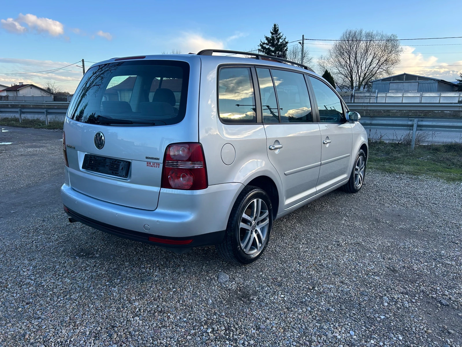 VW Touran 2.0 I 109k.c. | Mobile.bg   7