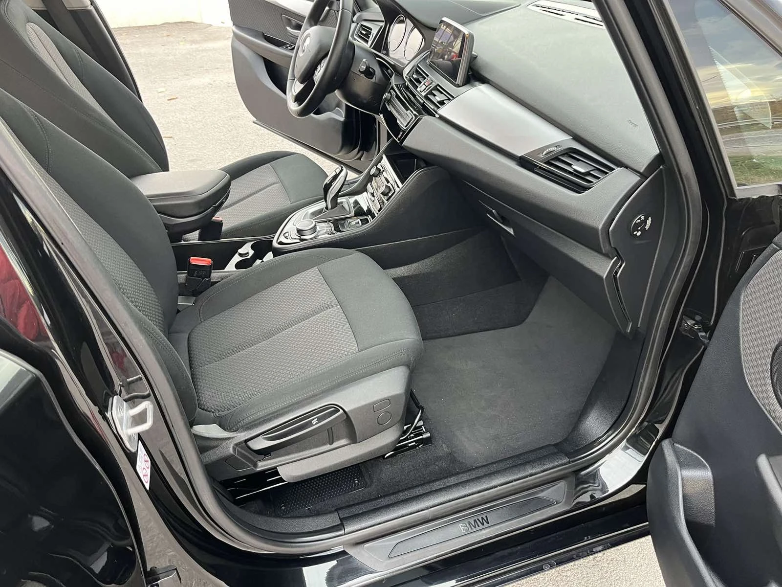 BMW 2 Active Tourer 1.5TDI 116�� EURO 6D NAVI ��������� ���� ������ | Mobile.bg � ����������� 11