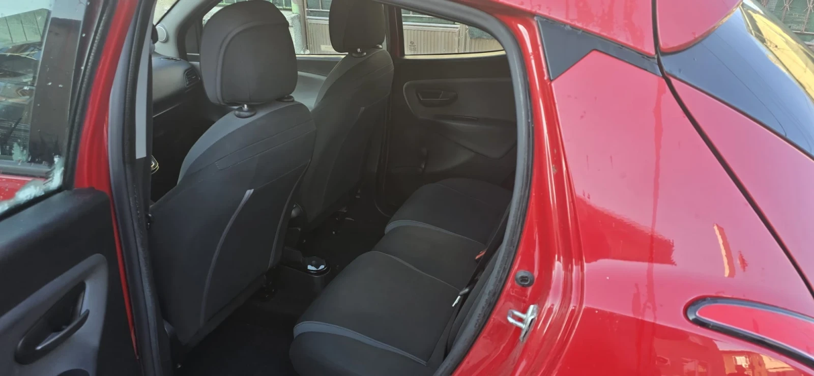 Lancia Ypsilon | Mobile.bg � ����������� 7