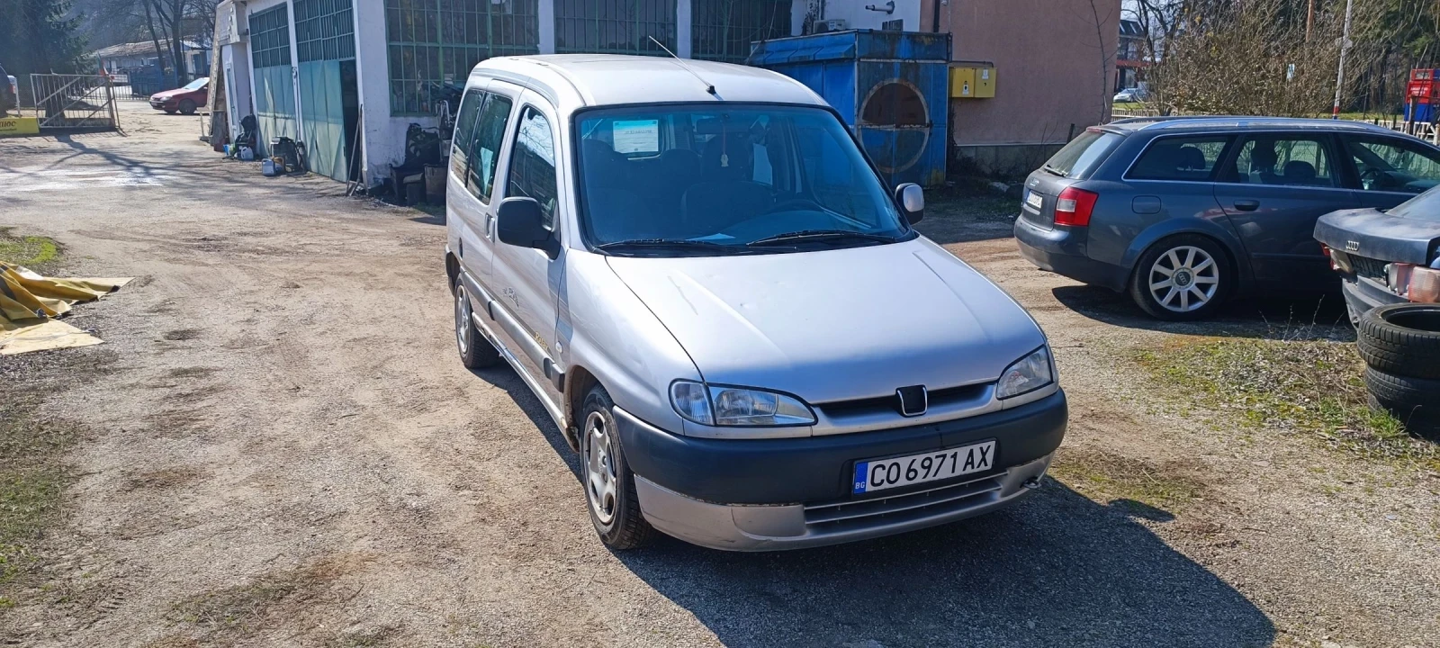 Peugeot Partner, снимка 2 - Автомобили и джипове - 53778931