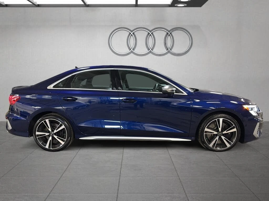 Audi S3 АвтоКредит* (ЦЕНА ДО БГ) quattro Prestige, снимка 4 - Автомобили и джипове - 54117111