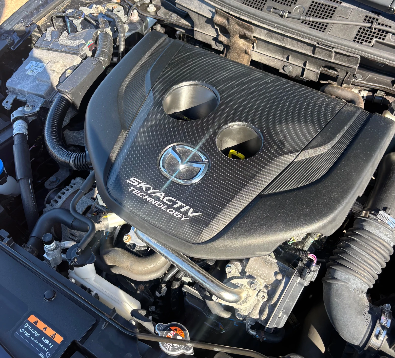 Mazda 2 1.5 D, снимка 9 - Автомобили и джипове - 54141882