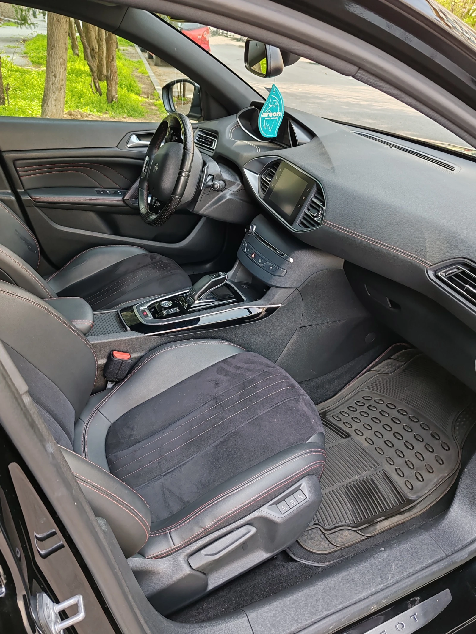 Peugeot 308 GT, снимка 13 - Автомобили и джипове - 54180872