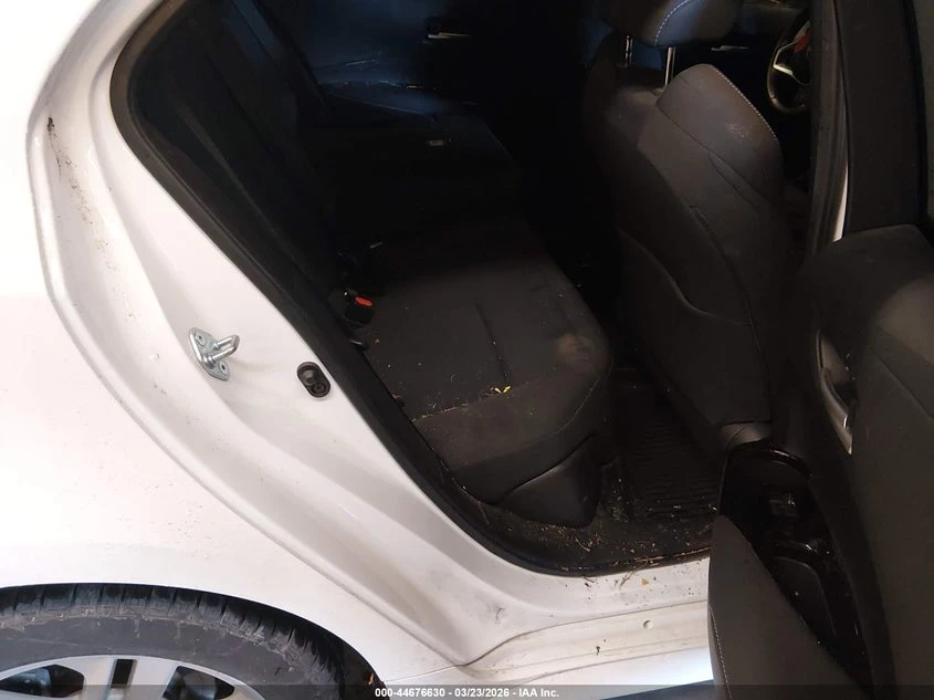 Toyota Corolla 2.0L I-4 DI, DOHC, VVT, 169HP Front Wheel Drive | Mobile.bg � ����������� 8