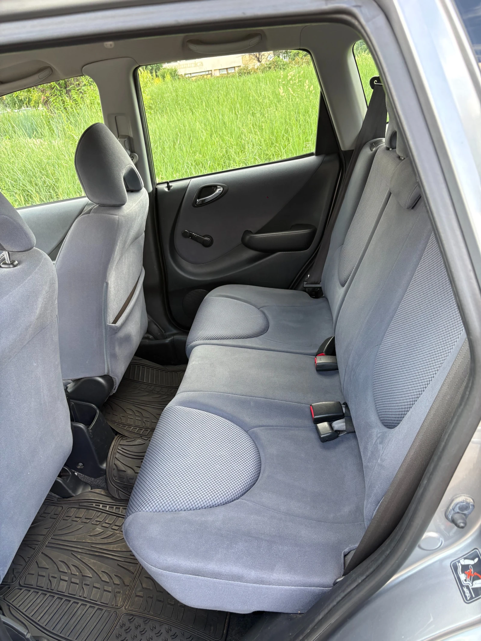 Honda Jazz 1.4 LS, снимка 12 - Автомобили и джипове - 54682895