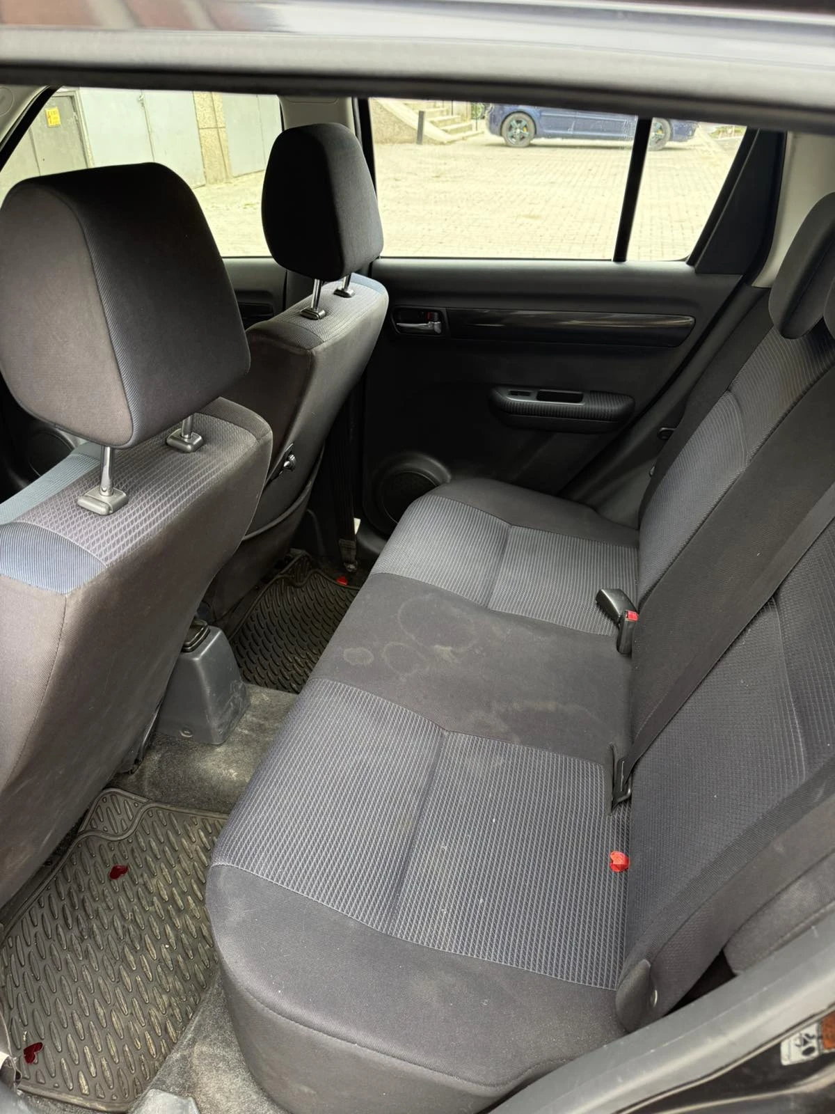 Suzuki Swift 1.3, снимка 11 - Автомобили и джипове - 54780379