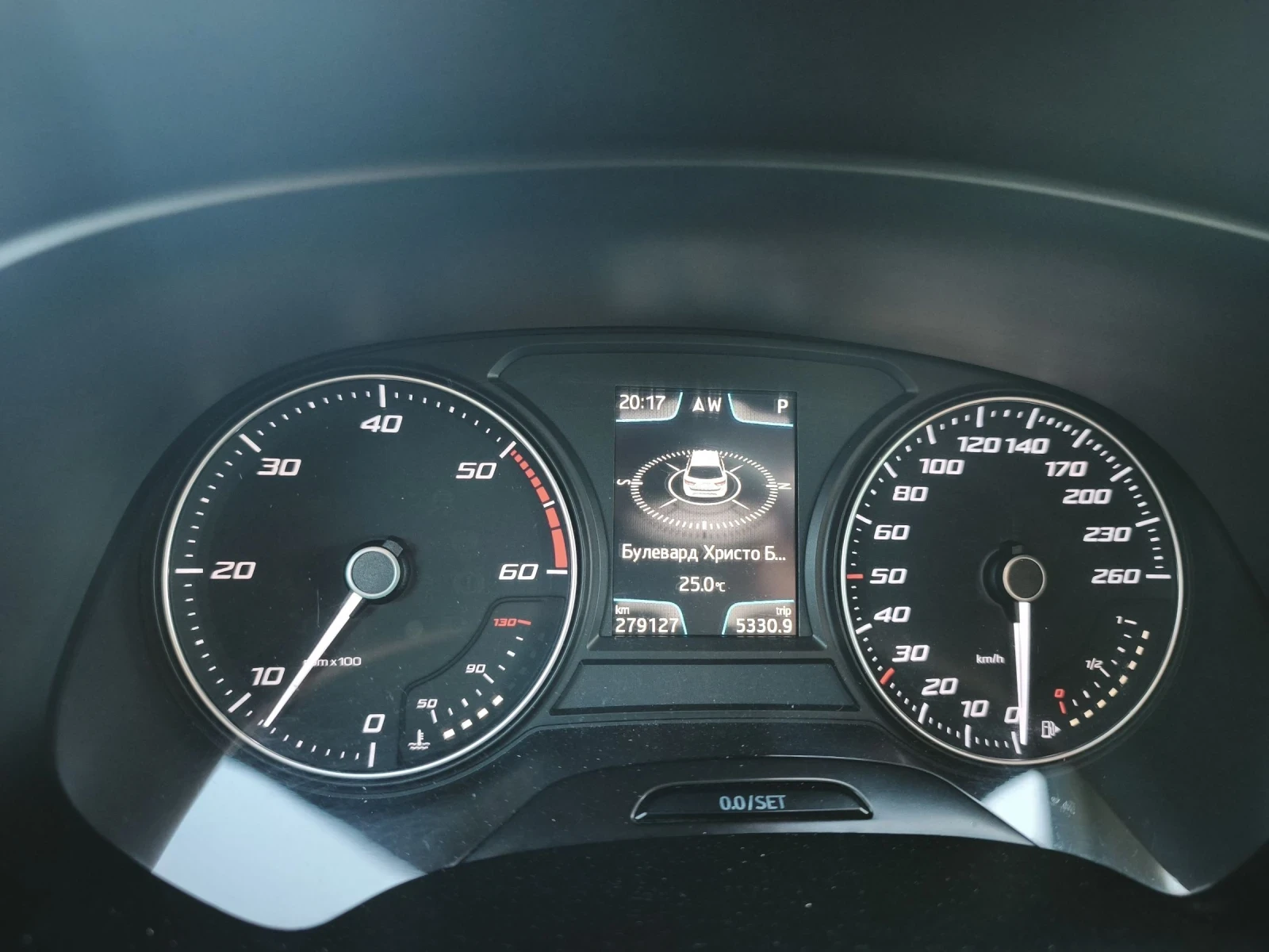 Seat Leon 2.0TDi XPerience 4Drive, снимка 11 - Автомобили и джипове - 55225522