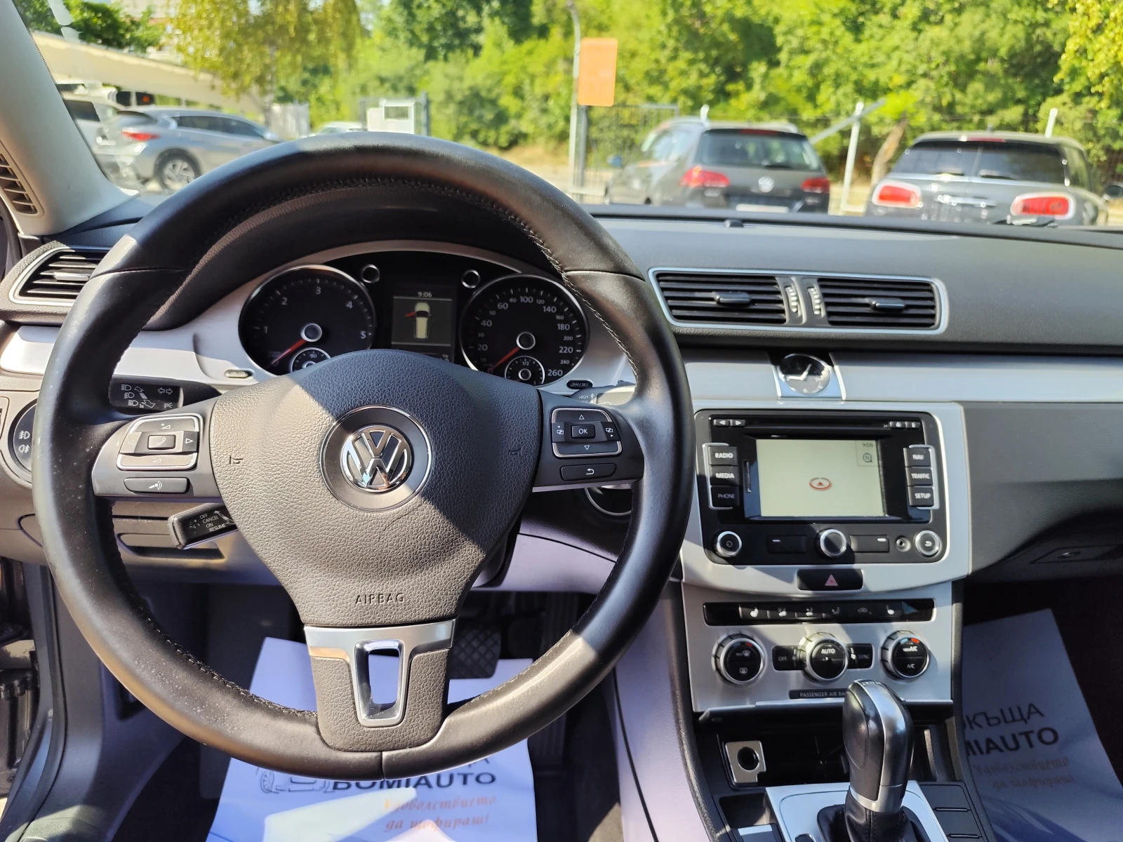 VW Passat 2.0TDi* COMFORTLINE* DSG* КОЖА* ПОДГРЕВ* NAVI, снимка 8 - Автомобили и джипове - 55582978