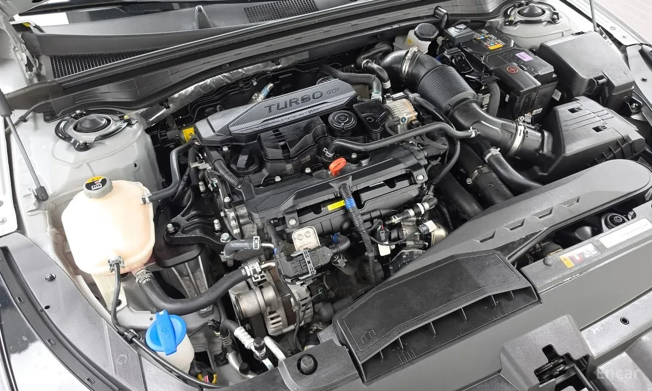 Kia K5 * 1.6 Turbo * ЦЕНА ДО БГ, снимка 17 - Автомобили и джипове - 56129577