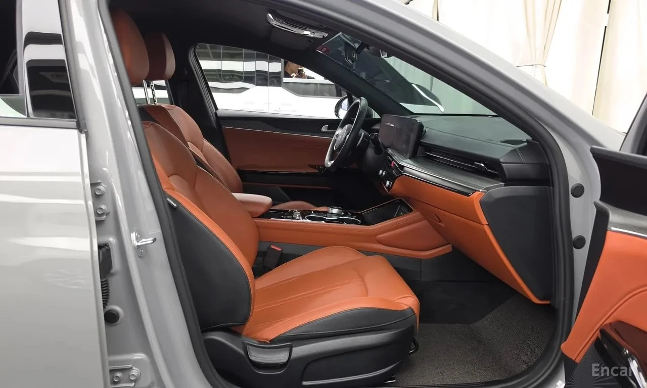 Kia K5 * 1.6 Turbo * ЦЕНА ДО БГ, снимка 13 - Автомобили и джипове - 56129577