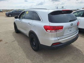 Kia Sorento LX V6| PANORAMA| ПОДГРЕВИ| 7 МЕСТА| , снимка 4