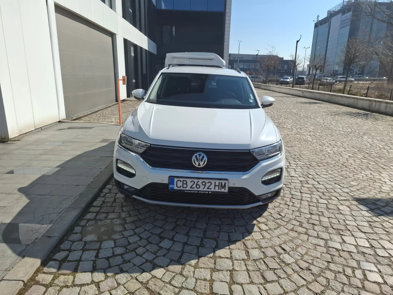 VW T-Roc, снимка 4 - Автомобили и джипове - 49439149