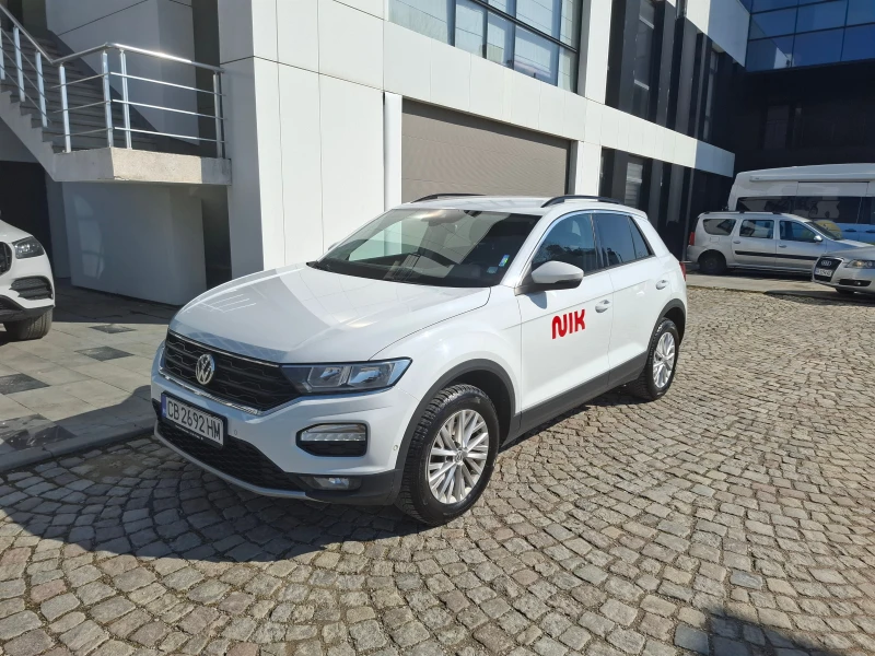 VW T-Roc, снимка 1 - Автомобили и джипове - 49439149