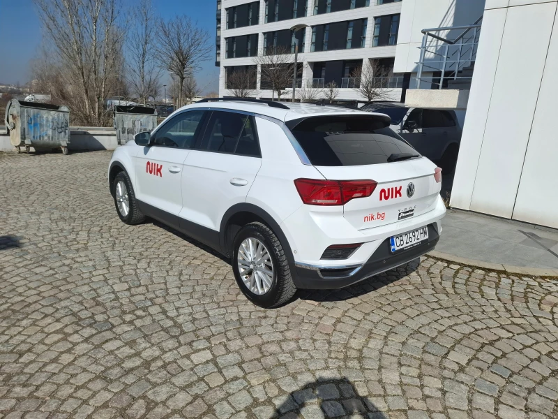 VW T-Roc, снимка 6 - Автомобили и джипове - 49439149