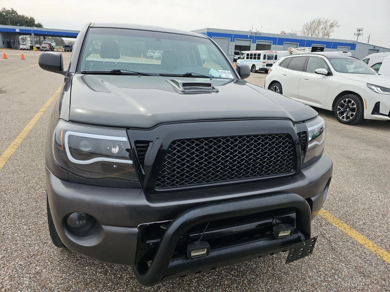 Toyota Tacoma, снимка 2 - Автомобили и джипове - 53432063
