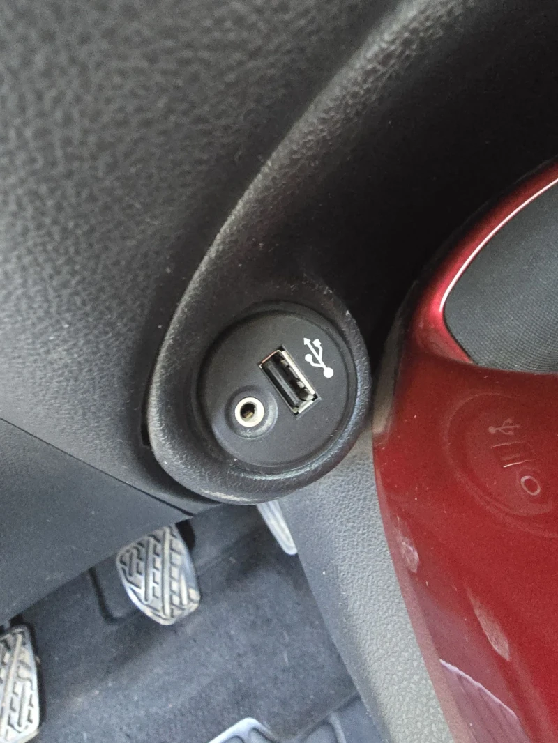 Nissan Juke, снимка 15 - Автомобили и джипове - 53485164