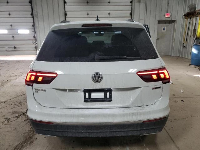 VW Tiguan, снимка 6 - Автомобили и джипове - 49535427