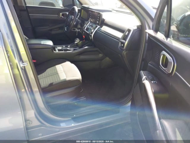 Kia Sorento LX - изображение 9