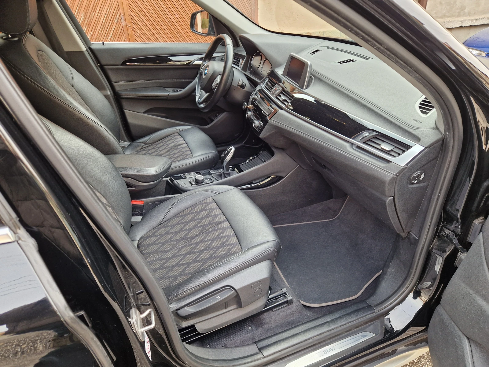 BMW X1 x-Line, снимка 9 - Автомобили и джипове - 52828663