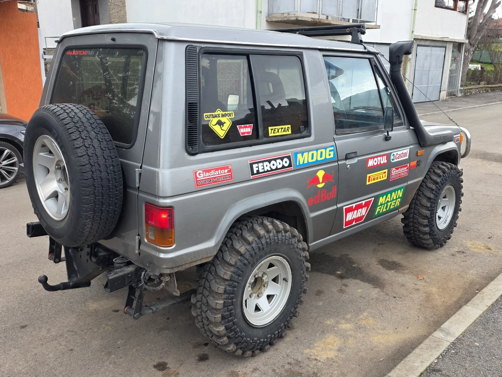 Mitsubishi Pajero  - изображение 5