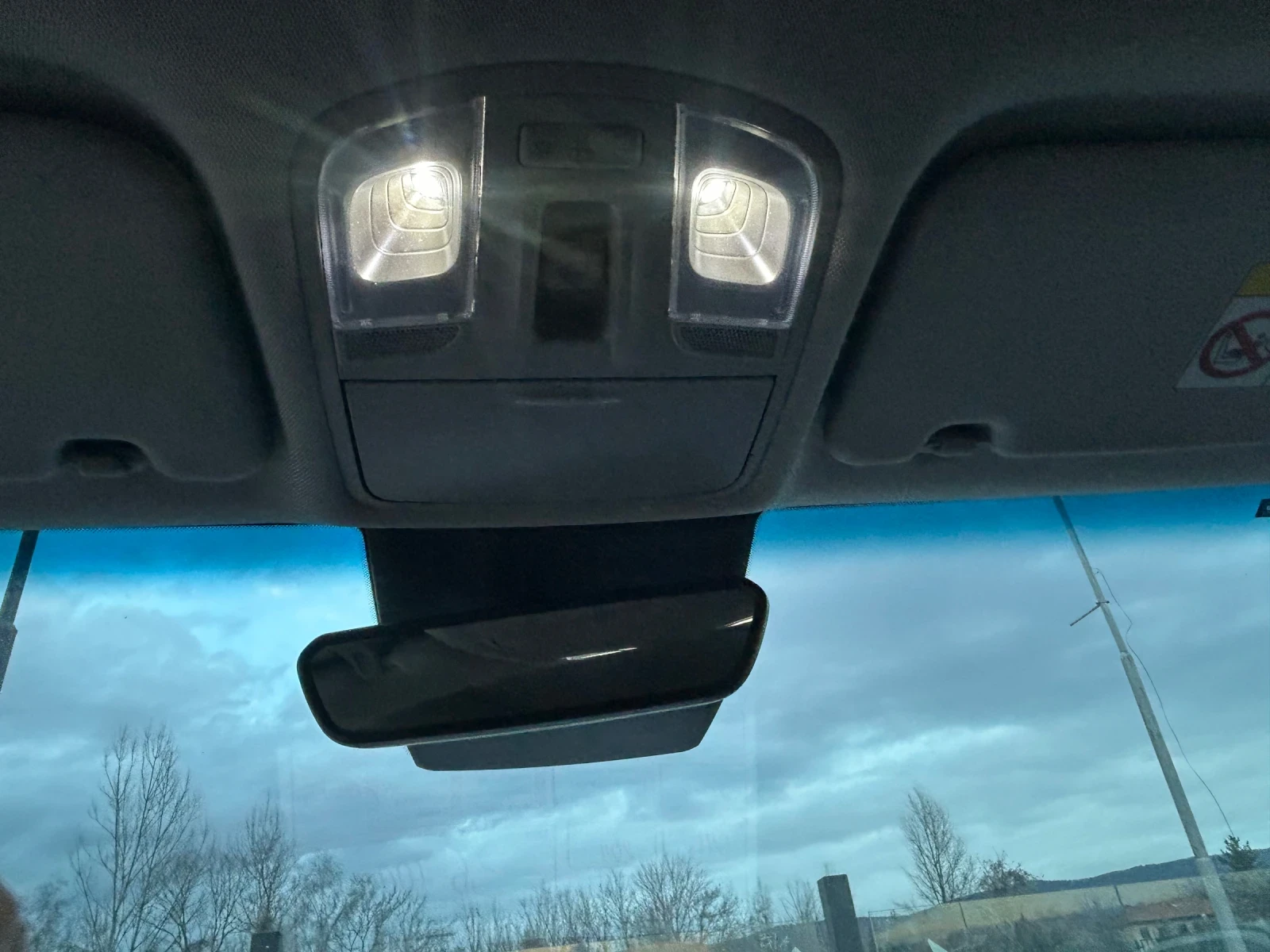 Hyundai Kona Hyundai Kona Electric 64 kWh | Premium | 204 hp |  - изображение 8