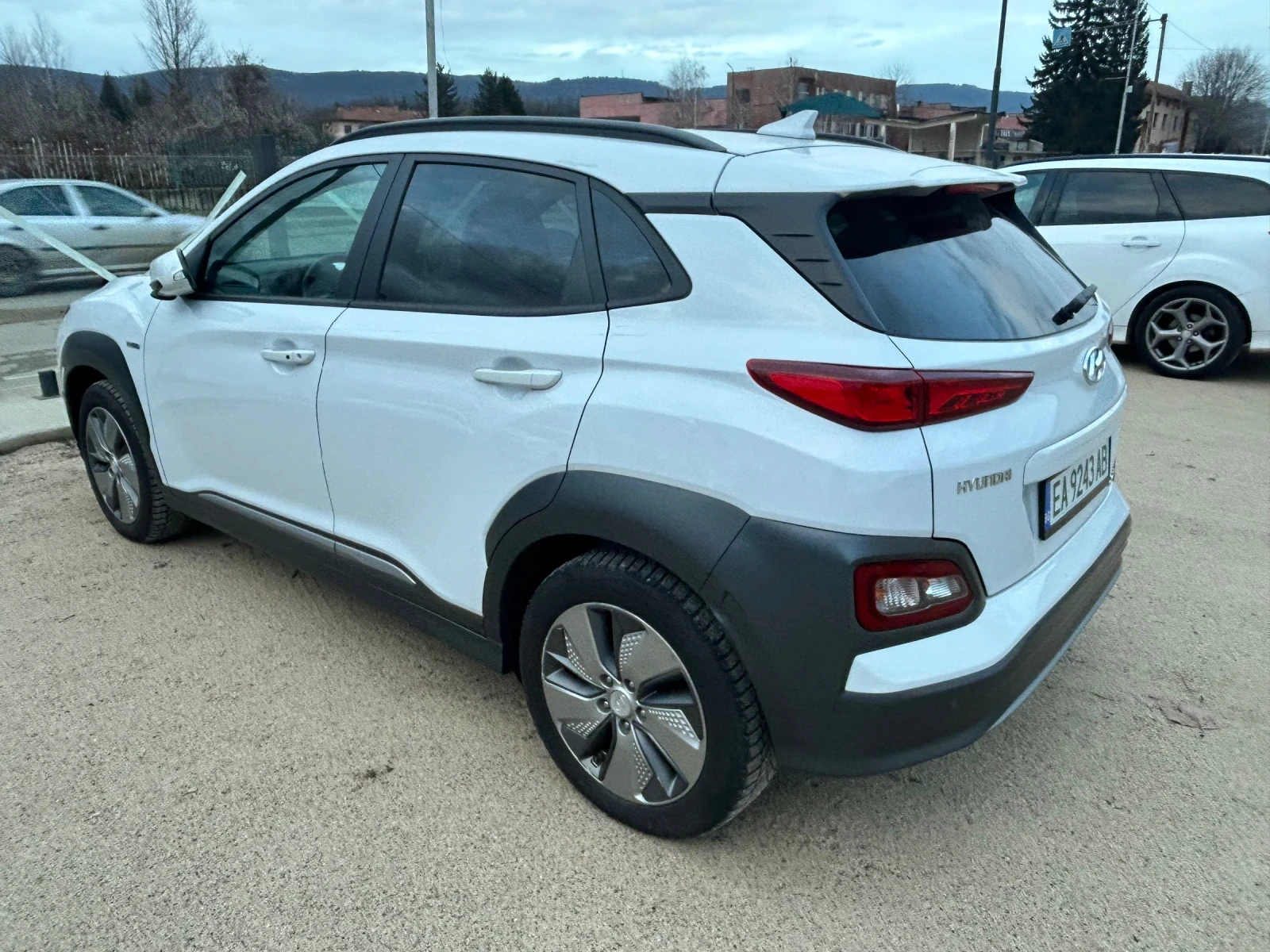 Hyundai Kona Hyundai Kona Electric 64 kWh | Premium | 204 hp |  | Mobile.bg � ����������� 14