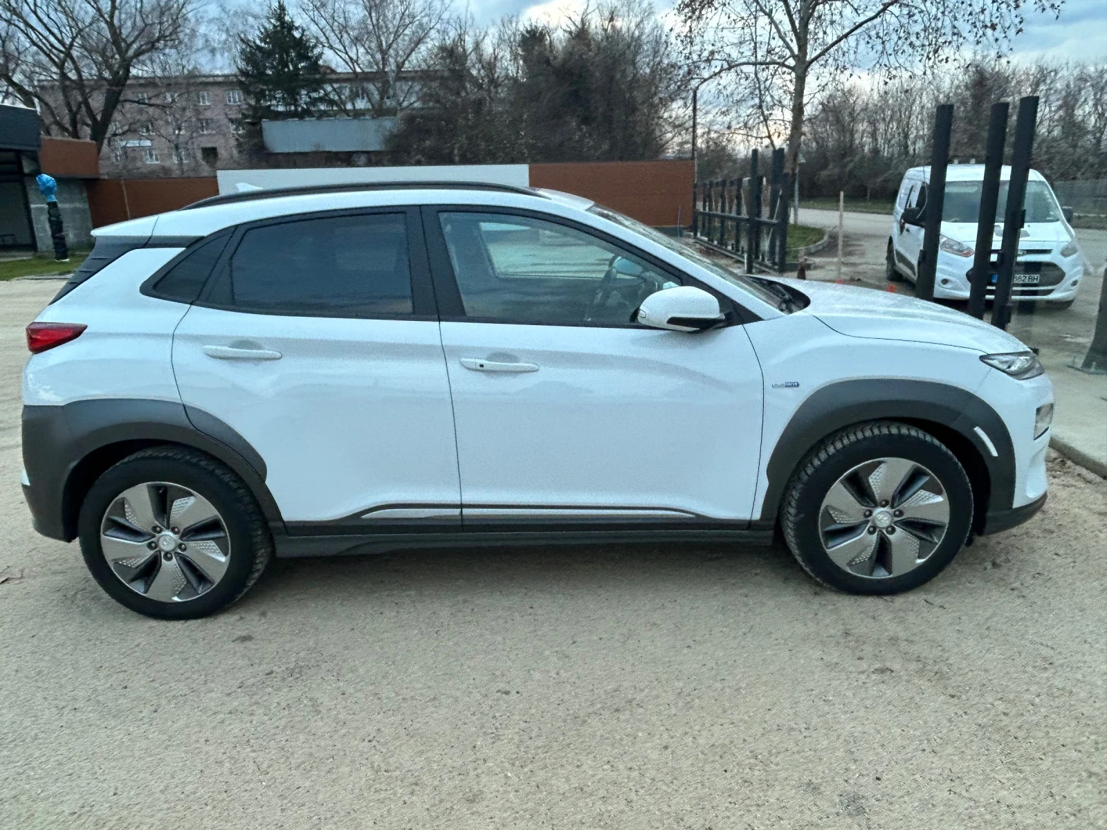 Hyundai Kona Hyundai Kona Electric 64 kWh | Premium | 204 hp |  | Mobile.bg � ����������� 11