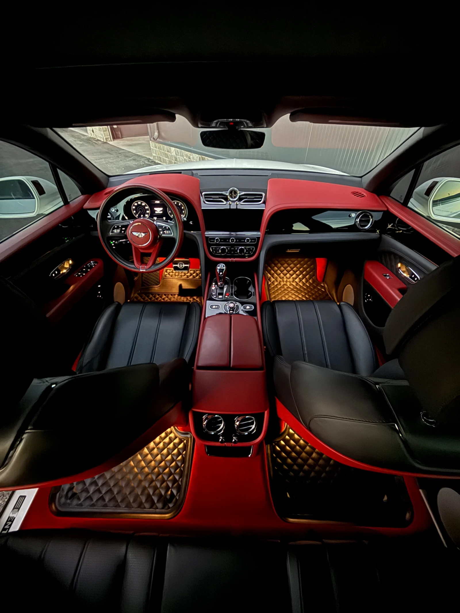 Bentley Bentayga V8, S - изображение 8