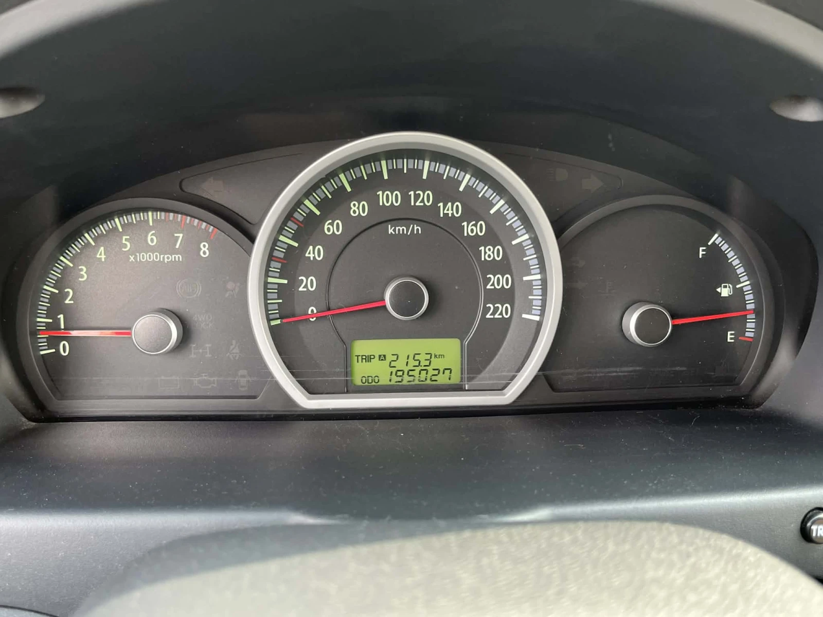 Kia Sportage, снимка 13 - Автомобили и джипове - 54078358