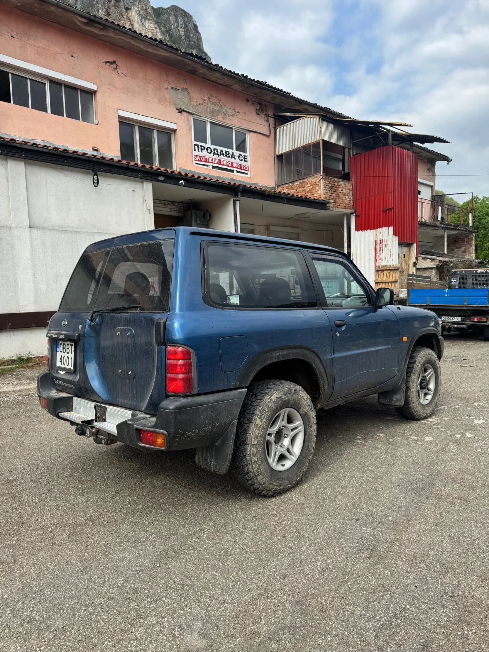 Nissan Patrol GR, снимка 3 - Автомобили и джипове - 54354323