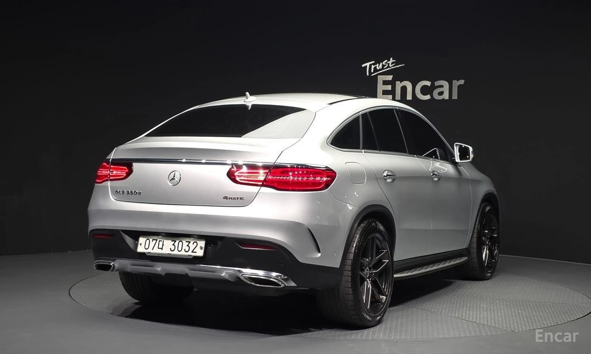 Mercedes-Benz GLE Coupe, снимка 2 - Автомобили и джипове - 54431624