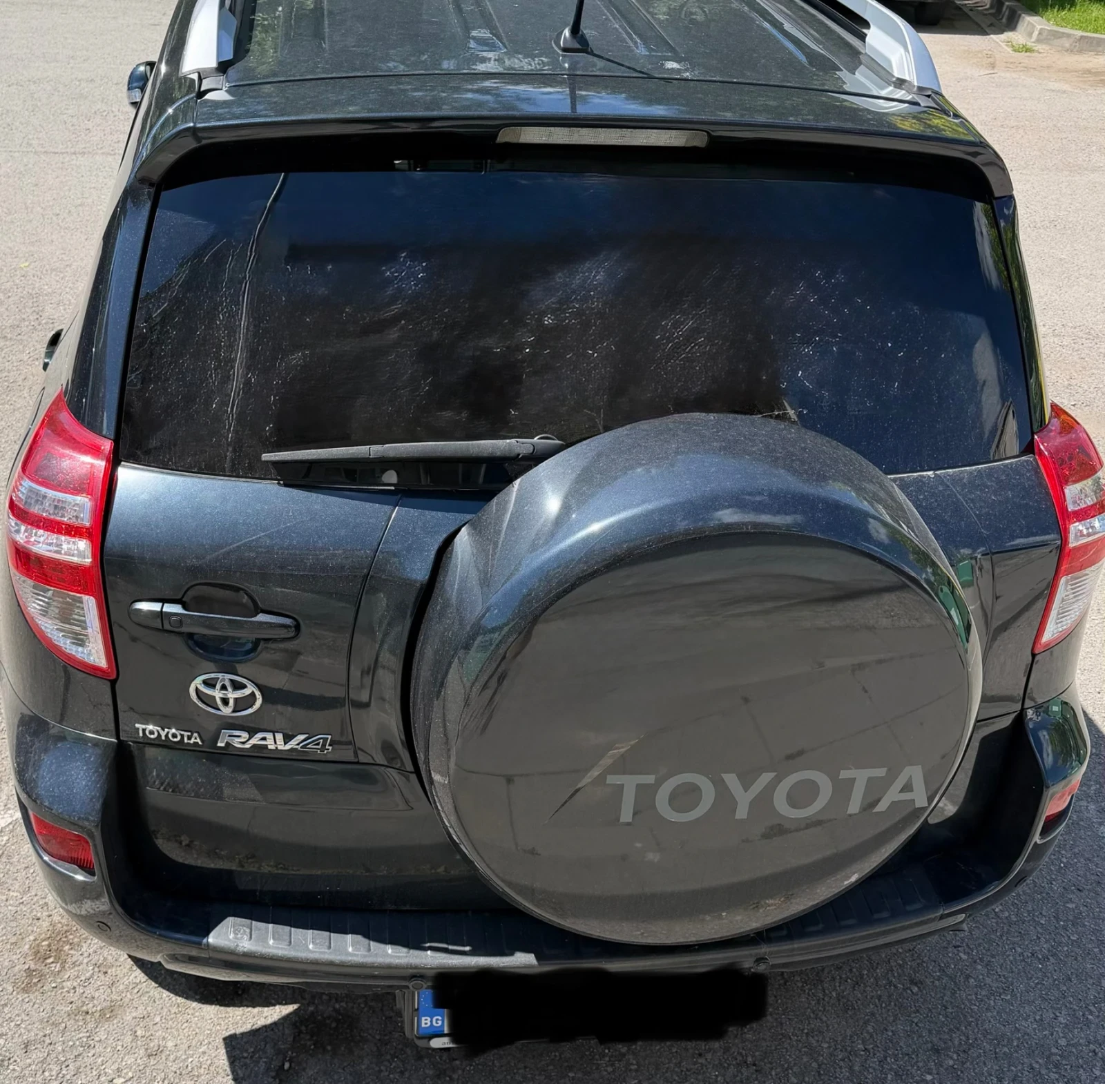 Toyota Rav4 2.2 D4D, снимка 5 - Автомобили и джипове - 54797644