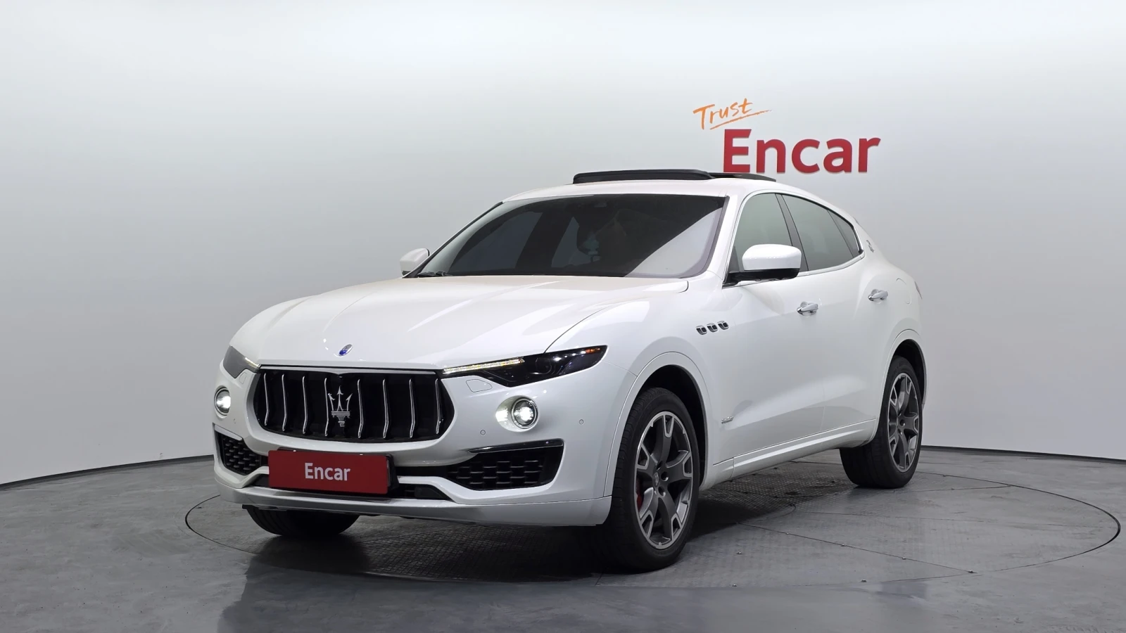 Maserati Levante 3.0D* V6* Q4* AT