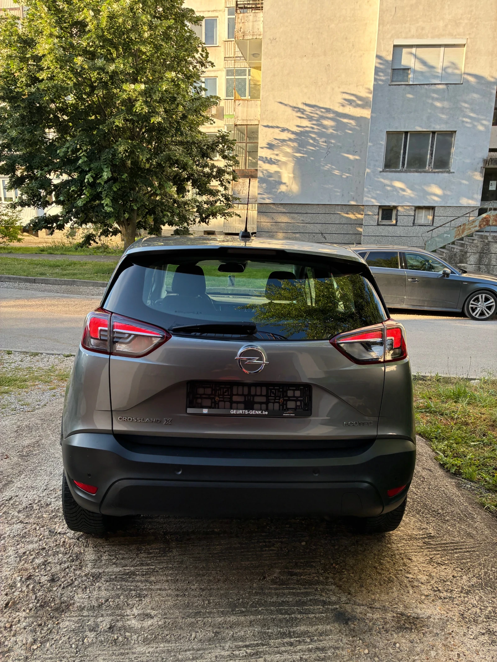 Opel Crossland X 1.2i/turbo, снимка 5 - Автомобили и джипове - 54936565