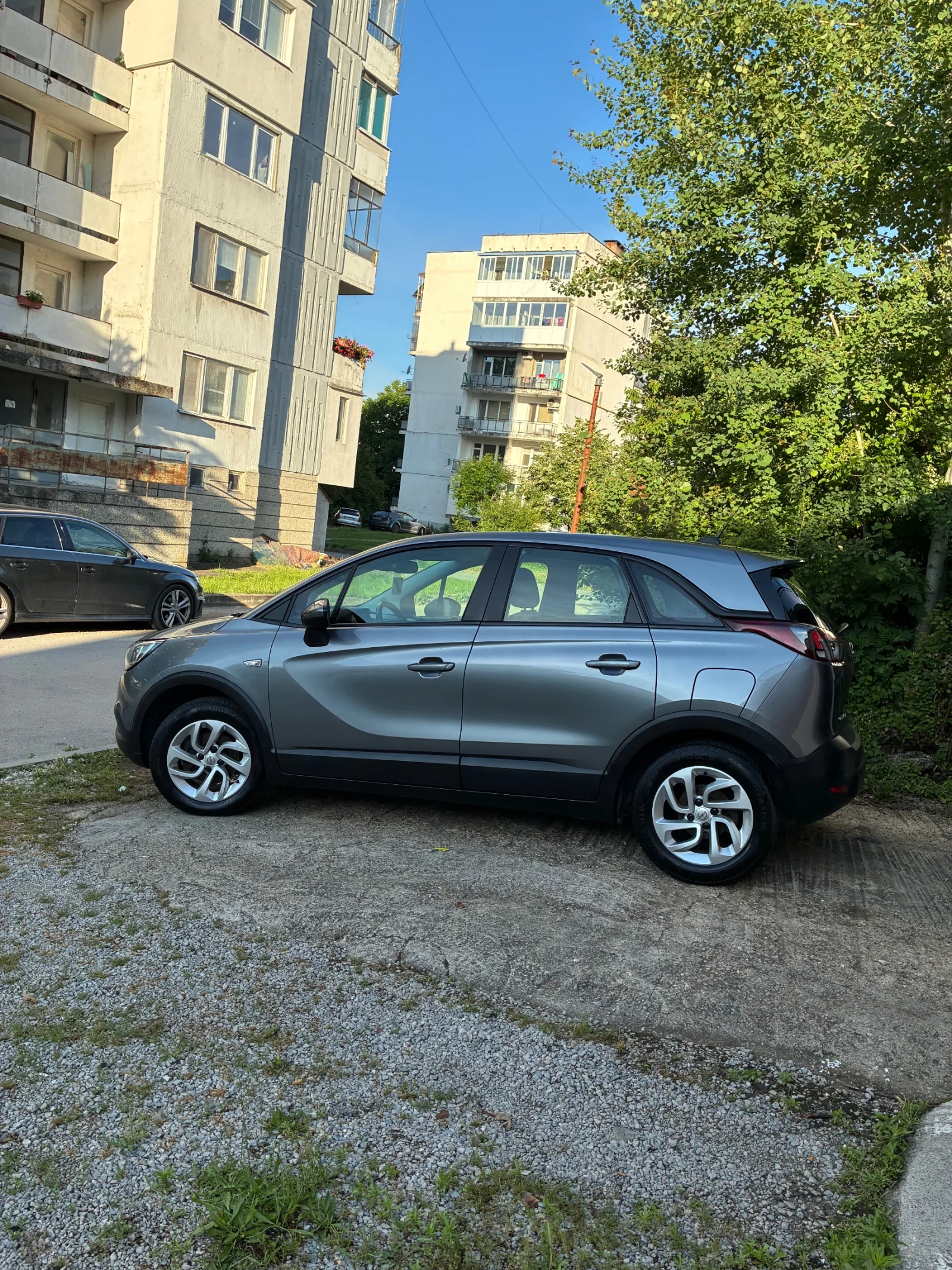 Opel Crossland X 1.2i/turbo, снимка 7 - Автомобили и джипове - 54936565