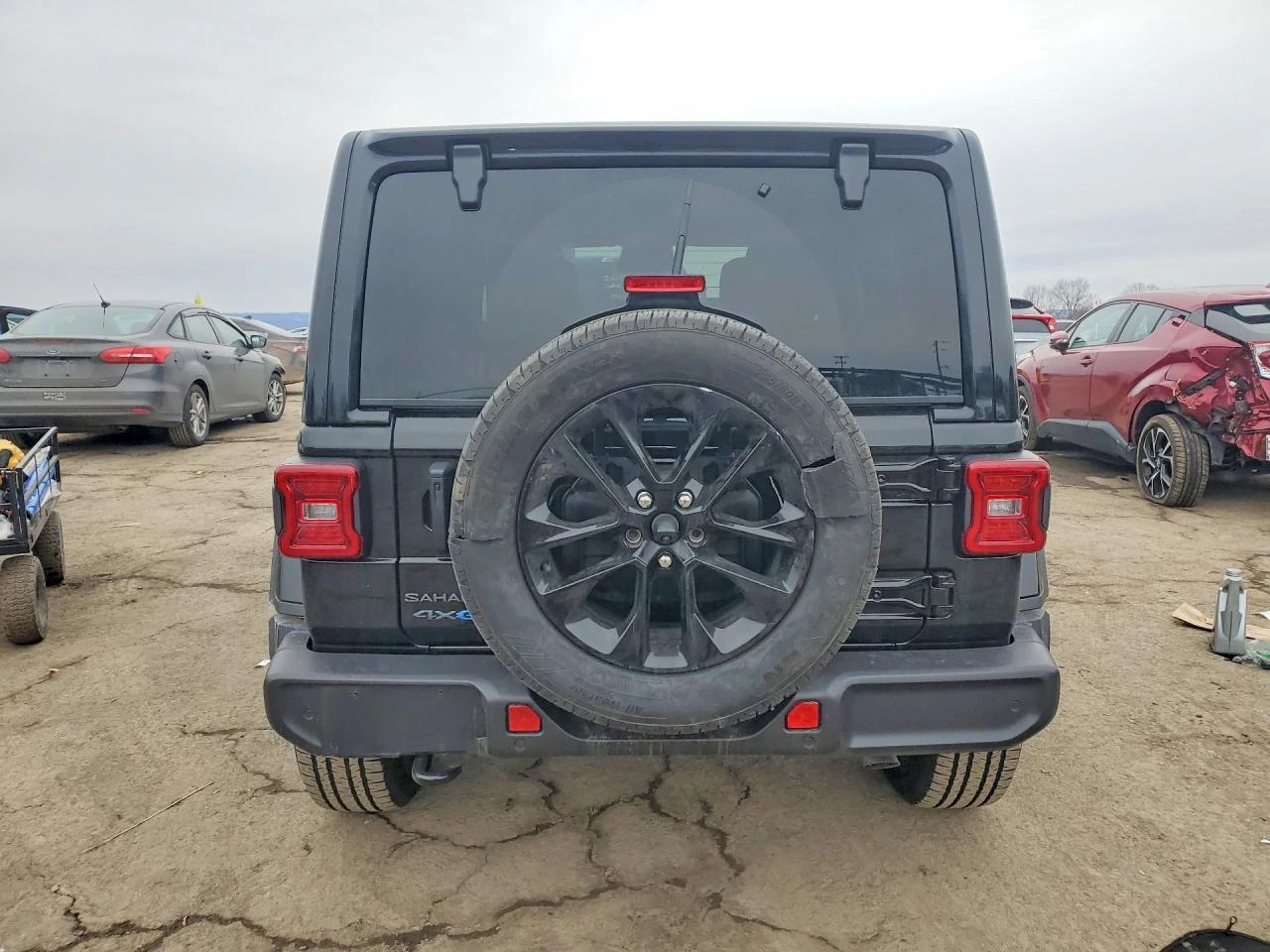 Jeep Wrangler 4XE* SAHARA* ГОЛЯМА НАВИГАЦИЯ* ЛИЗИНГ, снимка 6 - Автомобили и джипове - 55033746