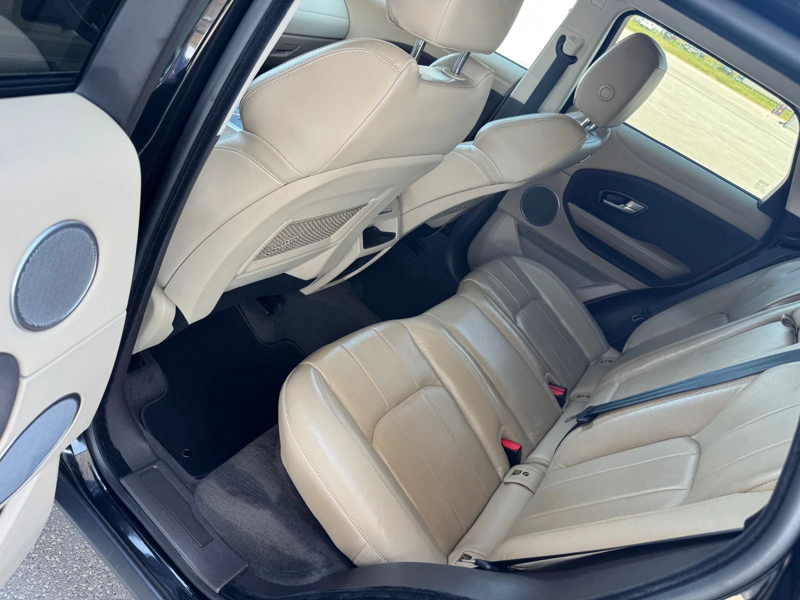 Land Rover Range Rover Evoque, снимка 7 - Автомобили и джипове - 55480963